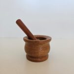 Mortero de madera