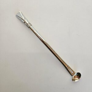 Bombilla práctica uruguaya